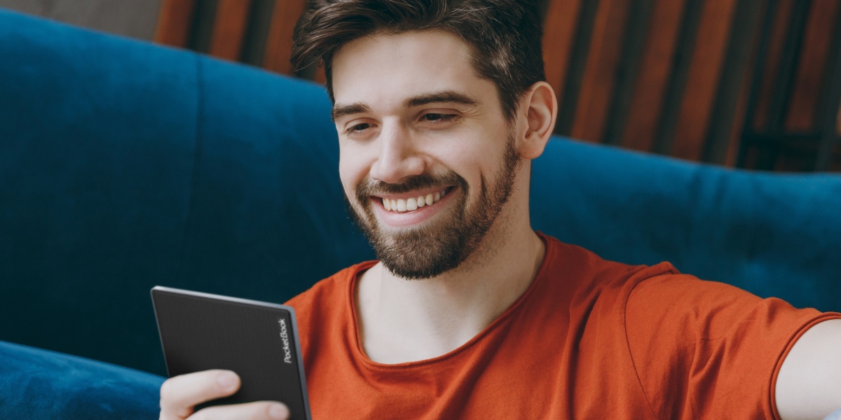 PocketBook Verse Pro Color: super kompakten e-bralnik z barvnim zaslonom E Ink Kaleido™ 3 